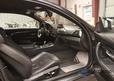 2017 BMW M4 from USA, damaged, VIN WBS3R9C54HK709635